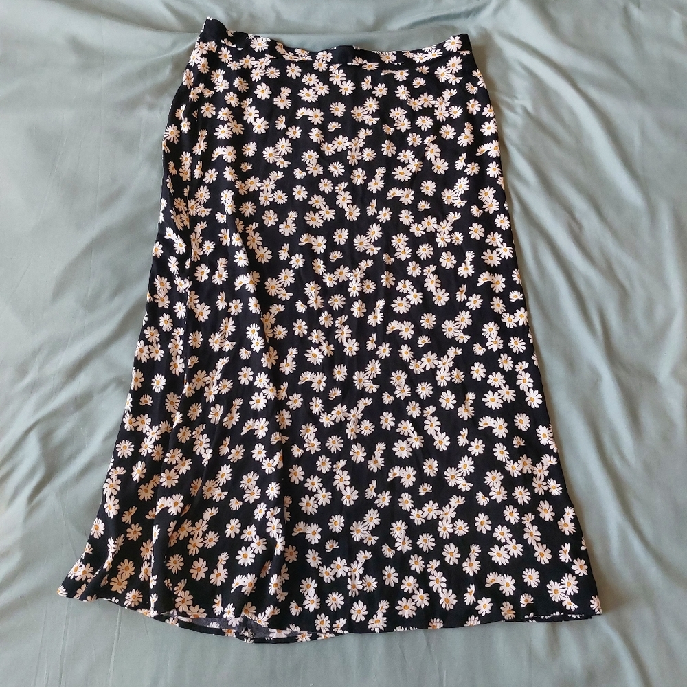 Reformation daisy midi skirt size 12